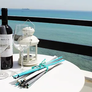 https://lazuli-beach-penthouse-no-504.protaras-cy-hotels.com