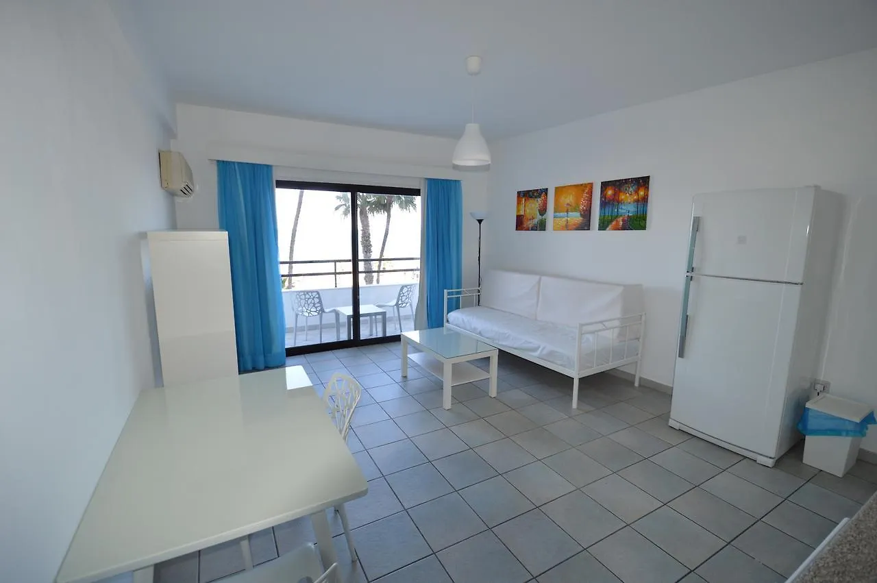 לרנקה Krasas Beach Flats קפריסין